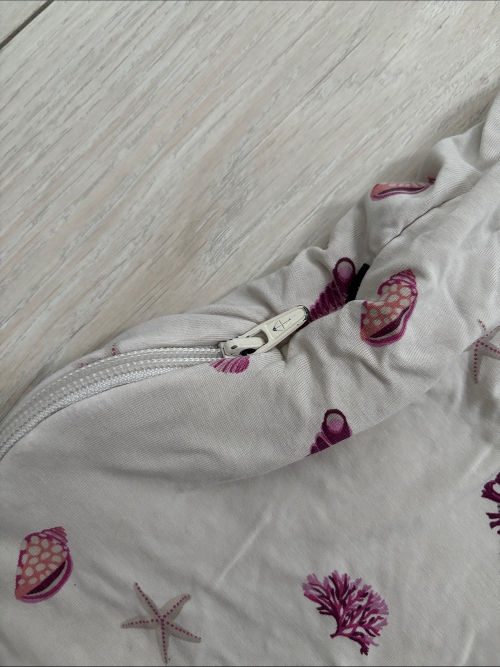 Kyte BABY Raspberry Shell Sleep Sack - pink seashell print - Picture 2 of 5